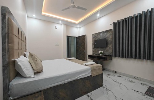 Faizabad House | The Manu Heritage