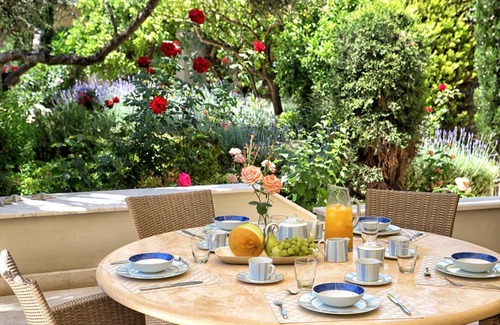 Chalcis Villa | Experience The Marble Resort: 4-Star Oceanfront Getaway