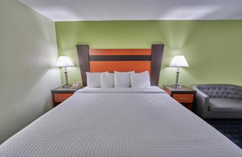 West Yarmouth Hotel | Discover The Mariner Resort Cape Cod: Oceanfront Escape