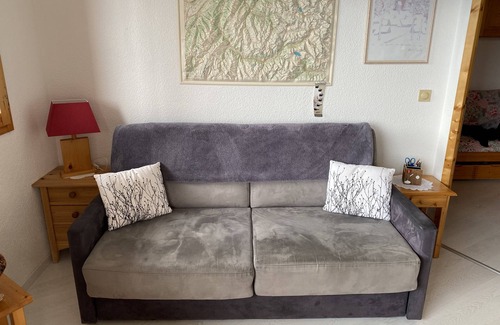 Doucy-Combelouviere Apartment | Pet-Friendly Getaway at The Marmot - Rated 9.4/10