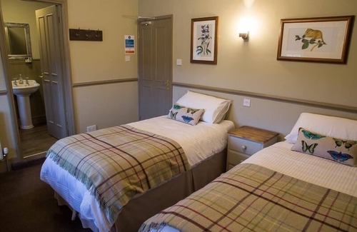 West Compton Hotel | Discover The Marquis of Lorne: Rated 9.6 with Family-Friendly Perks