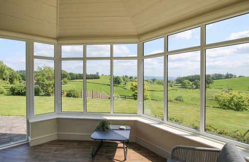 Welshpool Cottage | Family-Friendly Retreat at The Marshes with Garden in Guilsfield