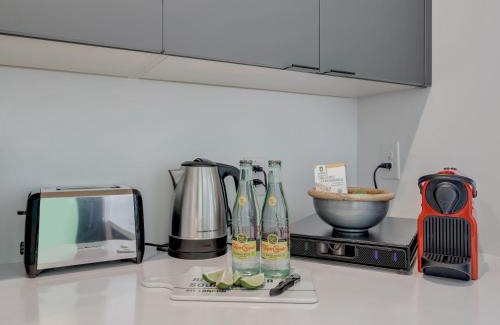 South River City Apartment | Super Suite Stay at The Marymaker by Lodgewell, Rated 9.3