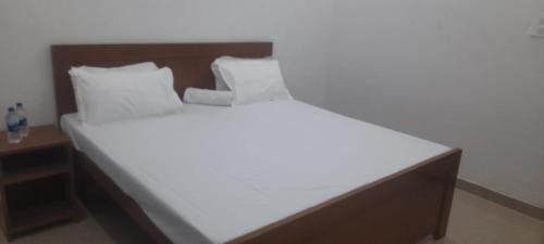 Mathura House | Budget-Friendly Mathura Stays: Rated 10/10 & Pet Friendly