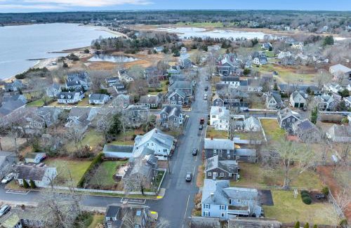 Mattapoisett House | The Mattapoisett Escape, Steps to Beach & Town