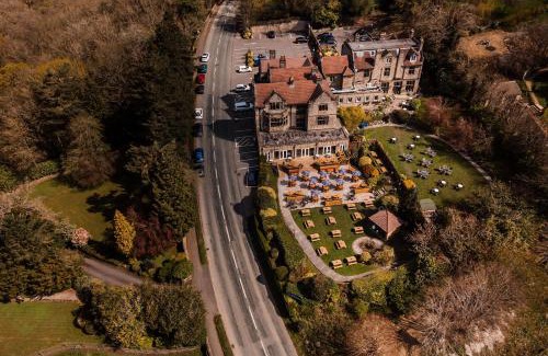 Grindleford Hotel | Discover The Maynard: Family-Friendly Stay with Dining