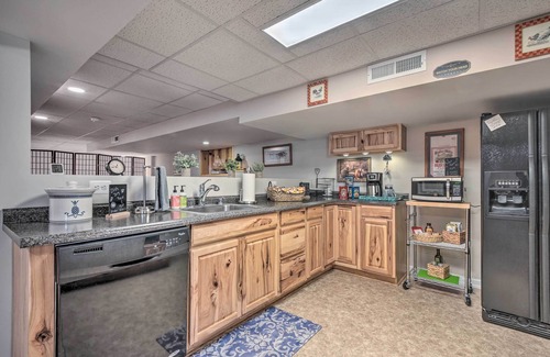 Emmitsburg Apartment | Idyllic MD/PA Line Retreat: Scenic Country Escape with Spa