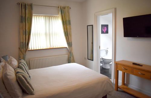 Quigley's Point Bed & Breakfast | Welcoming Meadows B&B: Family-Friendly with Accessible Amenities