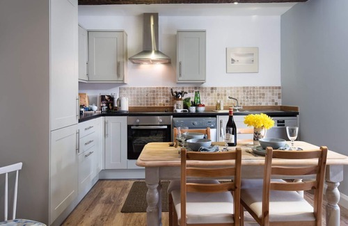 Berwick-upon-Tweed Apartment | Top-Rated THE MEETING HOUSE in Berwick-upon-Tweed