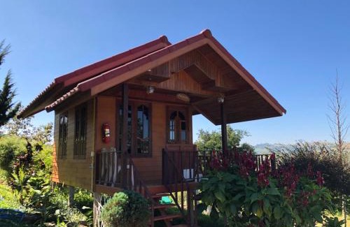 Sado Phong House | Inviting Getaway at The Memory of Khaokho with Breakfast