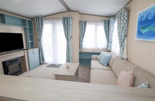 Par House | Experience The Mermaid A04: 4-Star Stay with Private Pool