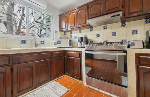 Centro - Supmza 001 Bed & Breakfast | Discover The Mermaid and The Pearl Boutique B&B Experience