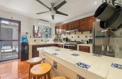Centro - Supmza 001 Bed & Breakfast | Discover The Mermaid and The Pearl Boutique B&B Experience