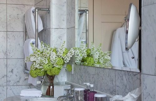 City Centre Dublin Hotel | Experience The Merrion: 5-Star Stay with Spa & Pool