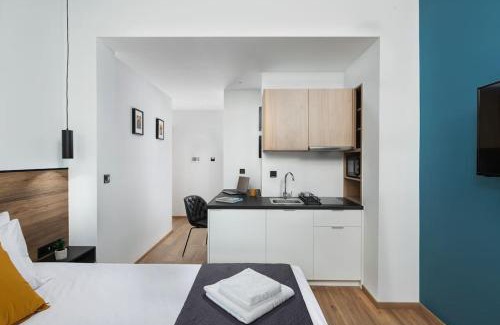 Kerameikos Apartment | Discover The Meta Stay - Rooftop Access & Family Friendly