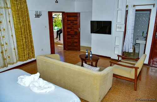 Kisii Hotel | Discover The Mevrose Resort: 5-Star Comfort Awaits!