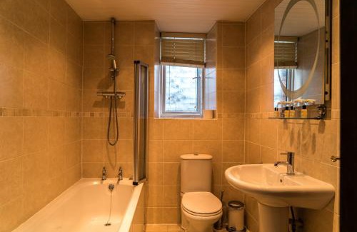 Ossett Hotel | Pet-Friendly Comfort at The Mews Hotel - Family Friendly Stay