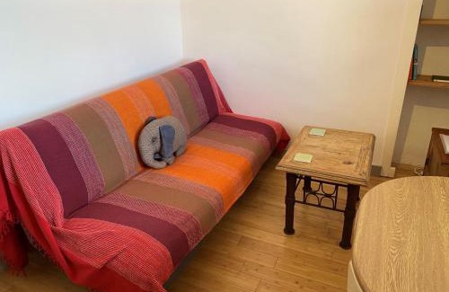 Longrock Apartment | Discover The Mexico Inn: Family-Friendly & Breakfast Included