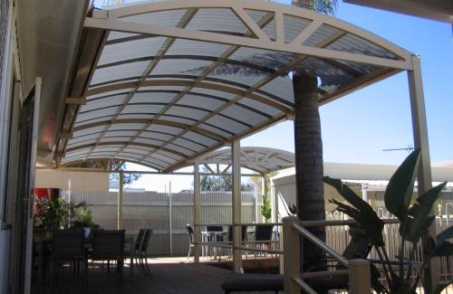 Kalgoorlie House | Relax at The Meyers House: Oceanfront Family Accommodation