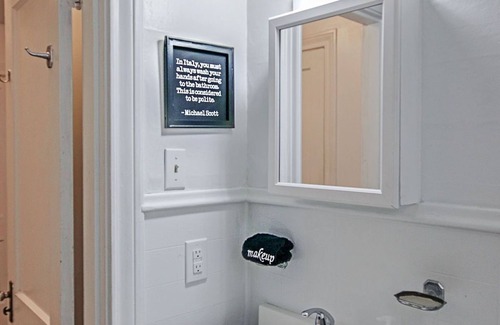 Nacogdoches House | Prime Midtown Flat Steps from SFA and Downtown Attractions