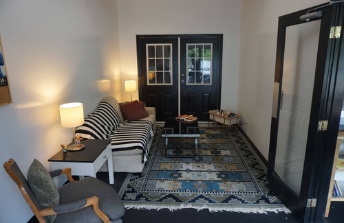 Boston Bar Hotel | Discover The Mighty Fraser Motel: Family-Friendly Retreat