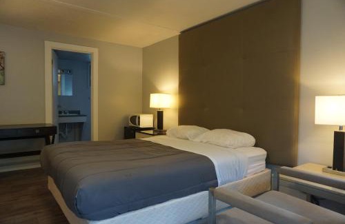 Boston Bar Hotel | Discover The Mighty Fraser Motel: Pet-Friendly Retreat