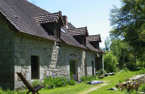 Saint-Avit-de-Tardes House | Relax at The Mill of Chet: Family-Friendly Lake Retreat