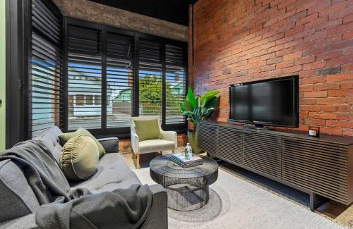 Geelong West House | Unforgettable Stays at The Milliner on Elizabeth