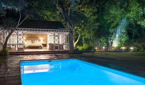 Grahamstown House | Experience The Milner: Family-Friendly with Pool & Breakfast