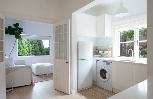 Bellevue Hill Apartment | Discover The Mindful Escape Apartment with Family-Friendly Perks