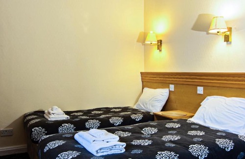 Morley Hotel | Pet-Friendly Getaway at The Miners Arms with Breakfast Included