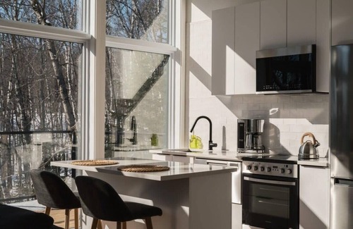 Sainte-Beatrix Ski Chalet | Discover Mini-Méli: A Nature Retreat with Family-Friendly Perks