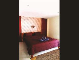 Koh Tao House | Discover The Miracle Guesthouse & Diving with Ocean Views