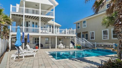Seacrest House | Experience The Mirage: Oceanfront Family-Friendly Escape