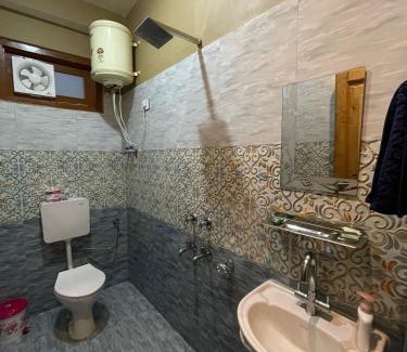 Shangarh House | The Missinɠ Peace