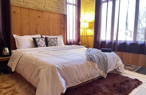 Shangarh House | The Missinɠ Peace