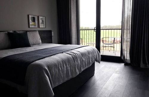 Mitchellstown Hotel | Experience The Mitchelton Hotel Nagambie - 4-Star Excellence