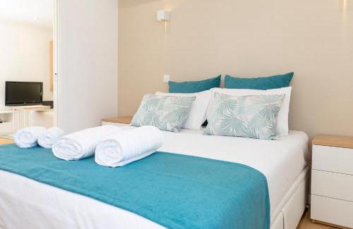 Batalha Apartment | Guest Rated 9.6: The Modern 1385 Apartment for Families