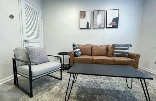 Federal Hill House | Stylish Home in Federal Hill - Family-Friendly Escape