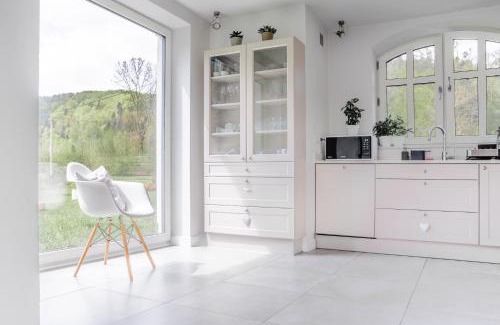 Raciechowice Villa | Discover The Modern House: Family-Friendly Getaway