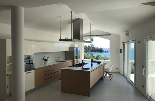 Arbatax Villa | Experience Modern Elegance at The Modern House - Porto Frailis Bay