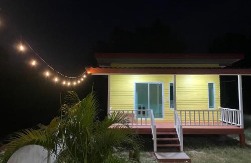 Chakphong House | Budget-Friendly The Monday Hotel Near Laem Mae Phim Beach