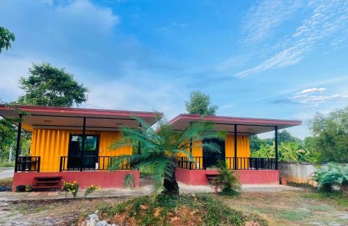 Chakphong House | Budget-Friendly The Monday Hotel Near Laem Mae Phim Beach