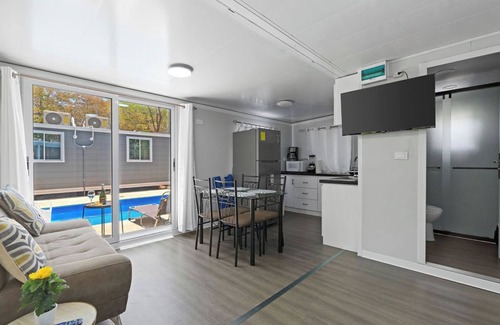 Matapala House | The Monkey Houses - Sleeps 16 - Pool -5 min walk to Beach