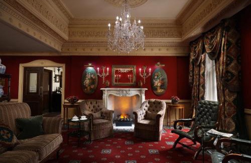 Bloomsbury Hotel | Discover The Montague On The Gardens: 4-Star Comfort Awaits