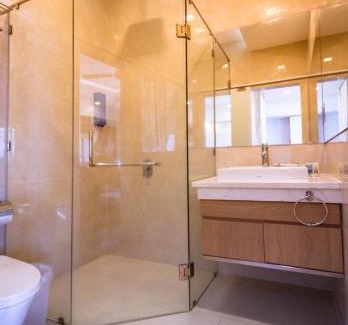 Tran Phu Beach Apartment | Oceanfront Moonlight Apt with Private Beach & Pool Access