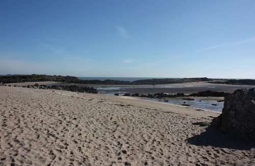 Castle Douglas Cottage | The Moorings Lodge: Family-Friendly Retreat with Breakfast