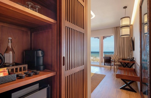 Mnemba Resort | Experience The Mora Zanzibar: 5-Star Retreat by the Ocean