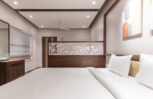 Indore Hotel | The Moringa Leaf
