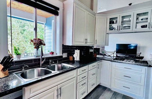 Sudden Valley House | Breathtaking Ocean Views from Every Room Await You!